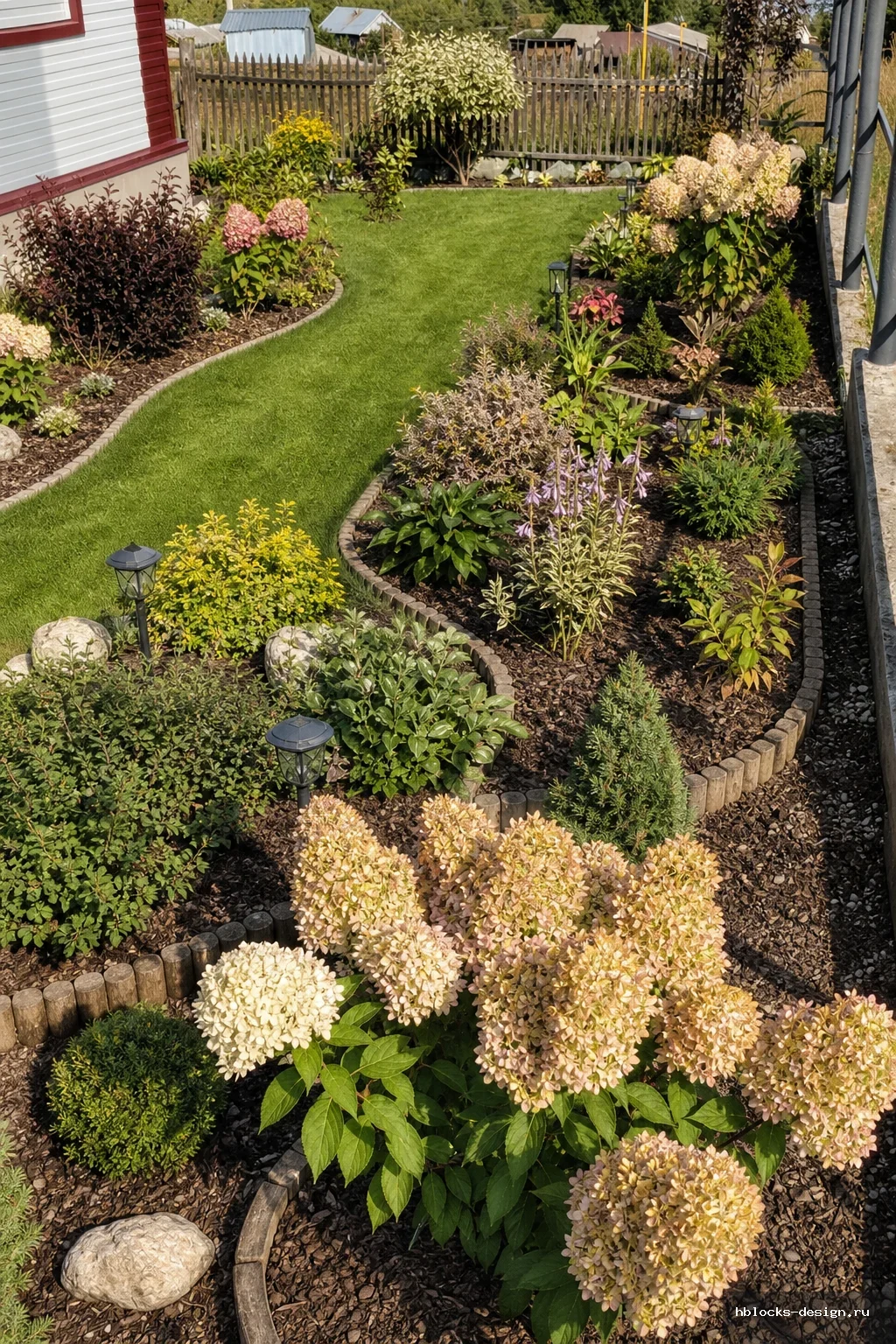 Outdoor garden · Деревенский (кантри)

Элементы: Озеленение: структурные цветники

[Дополнительные указания к генерации]
Ракурс камеры относительно исходного фото (приблизительно, без ломки геометрии и планировки):
— Наклон по вертикали: +42° — камера чуть выше, линия в
